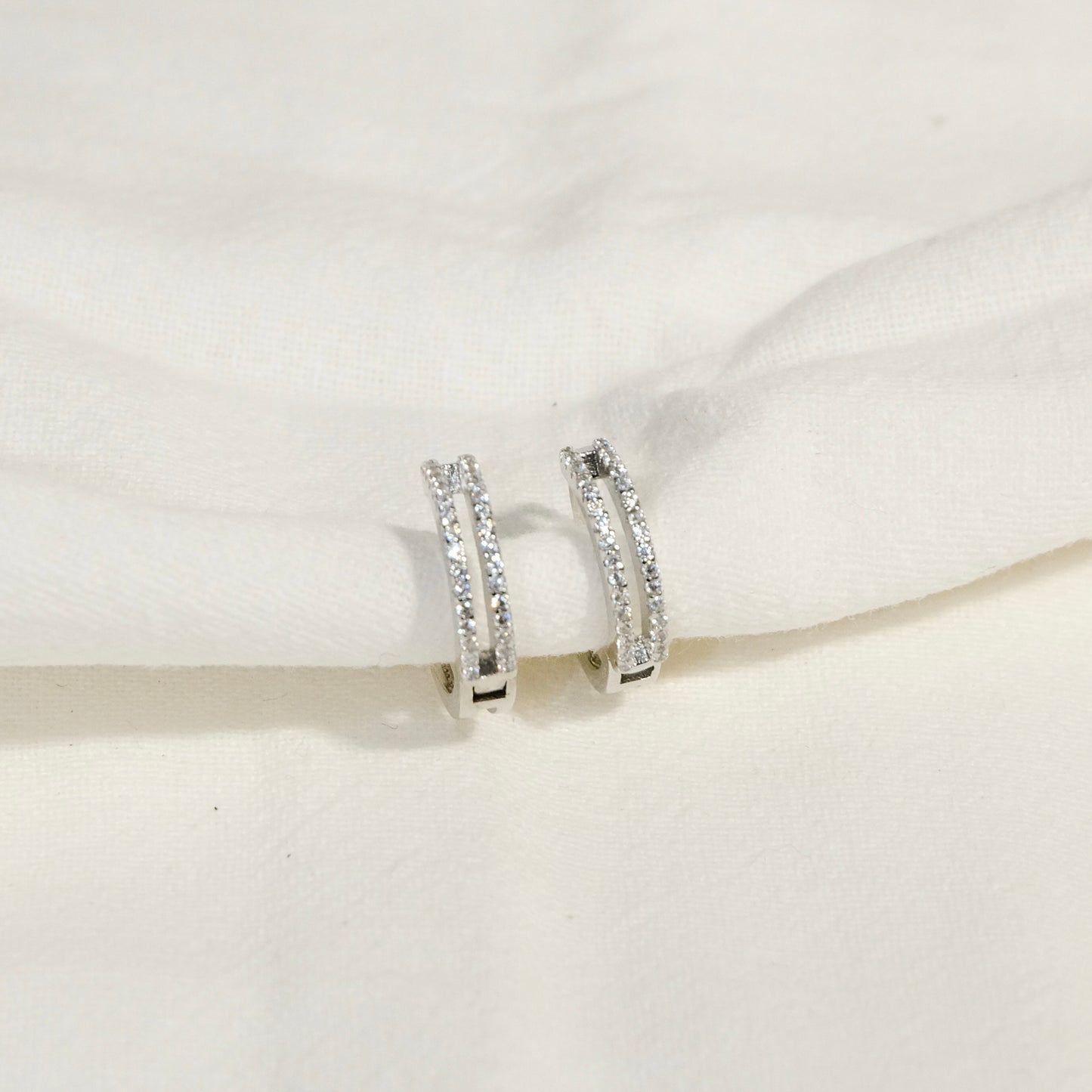 Eloise Silver Hoop Earring