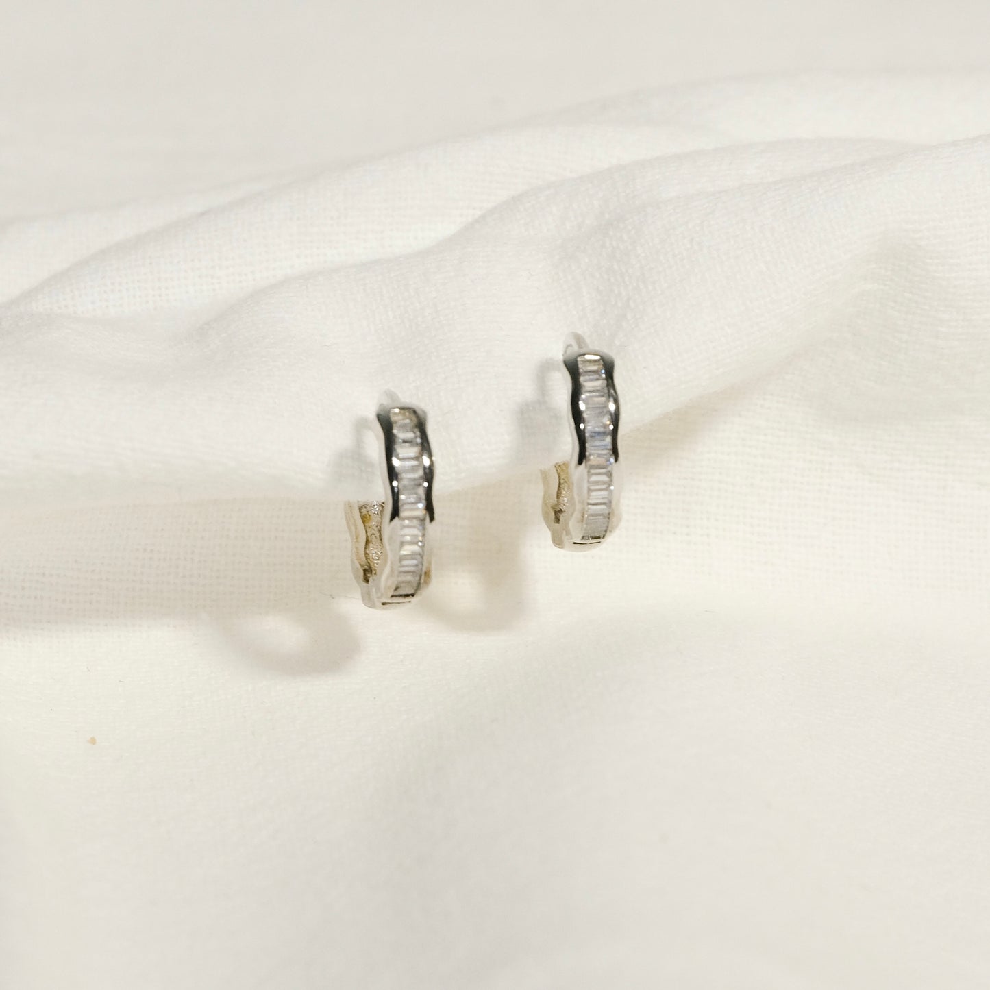 Iris Hoop Earring