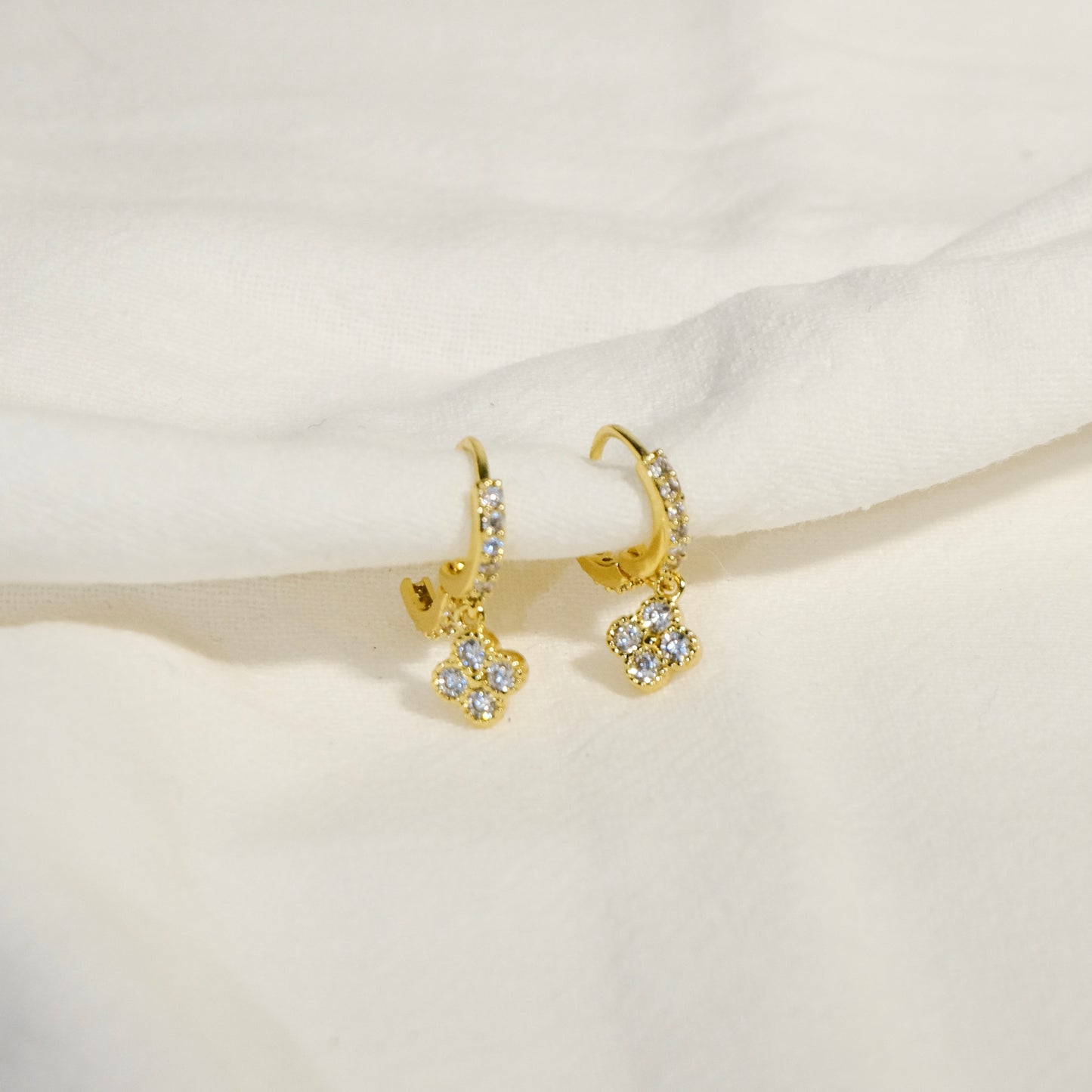 Lia Clover Hoop Earring