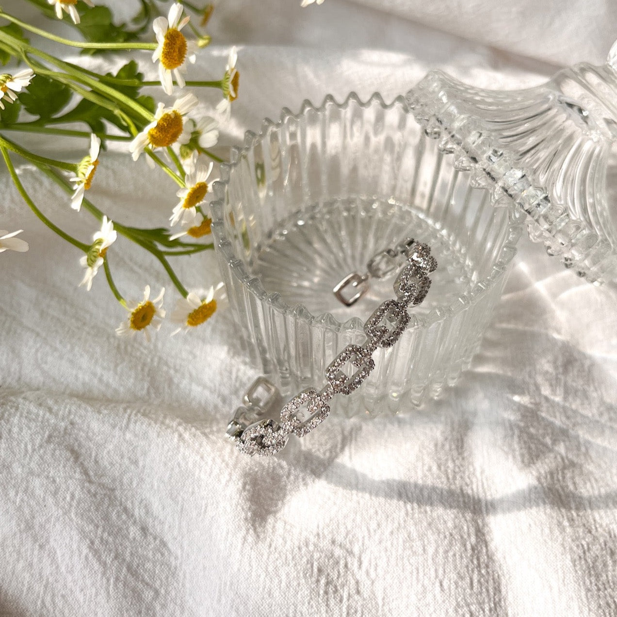 Kaia Link Chain Bangle