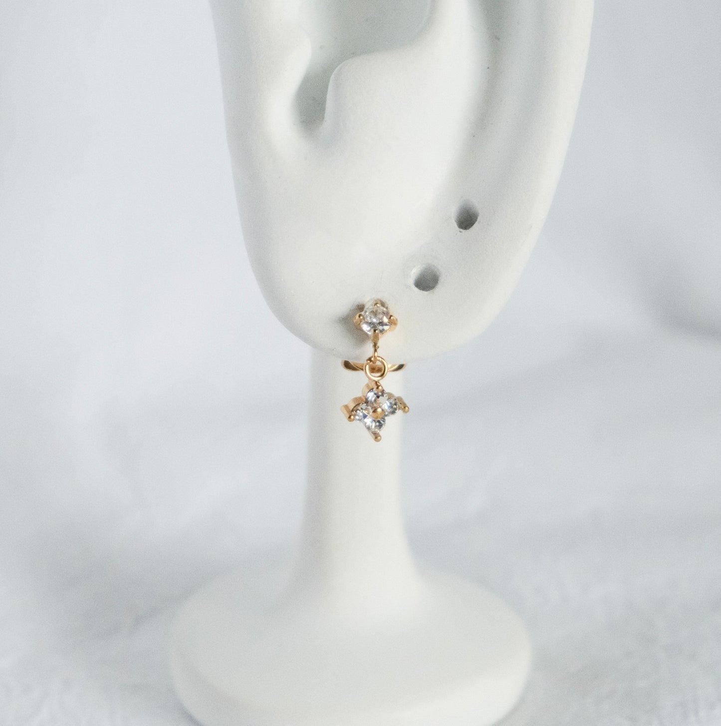 Elarise Clover Stud Earrings