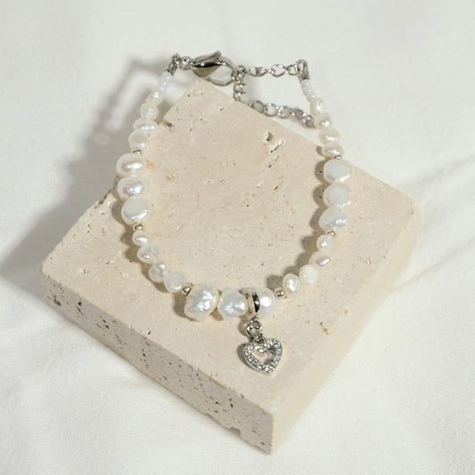 Heart Charm Pearl Beaded Bracelet