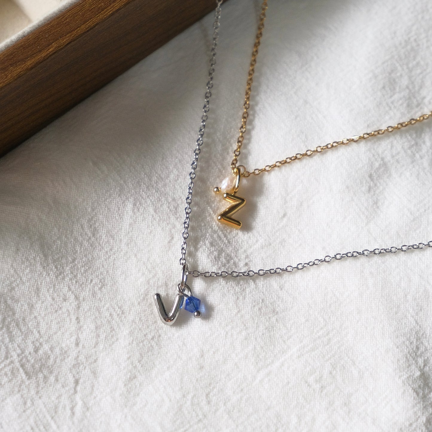 Bubble Initial Necklace (Birthstone/Pearl)