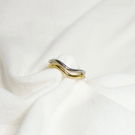 Sally Wavy Ring