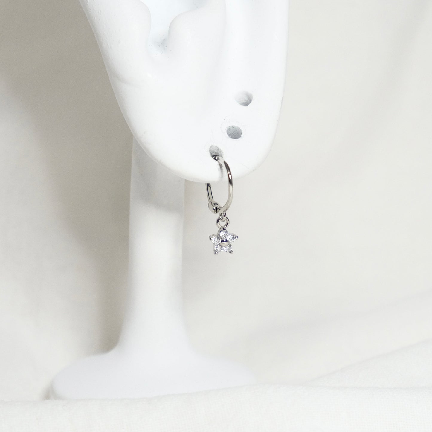 Mini Flower Dainty Hoop