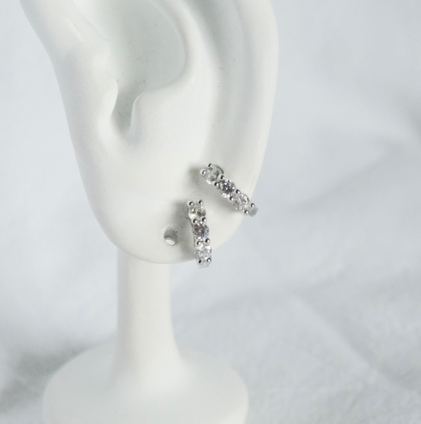Evelia Mini Hoop Earrings